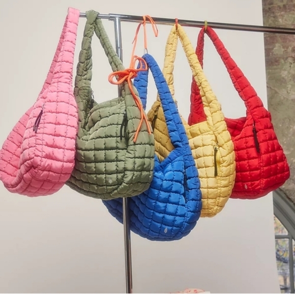 FP Movement by Free People Pink Quilted Carryall, NWT - Picture 5 of 5